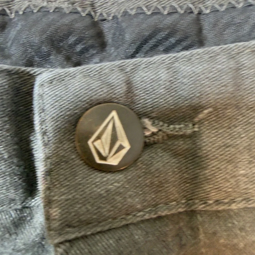 Volcom chino shorts